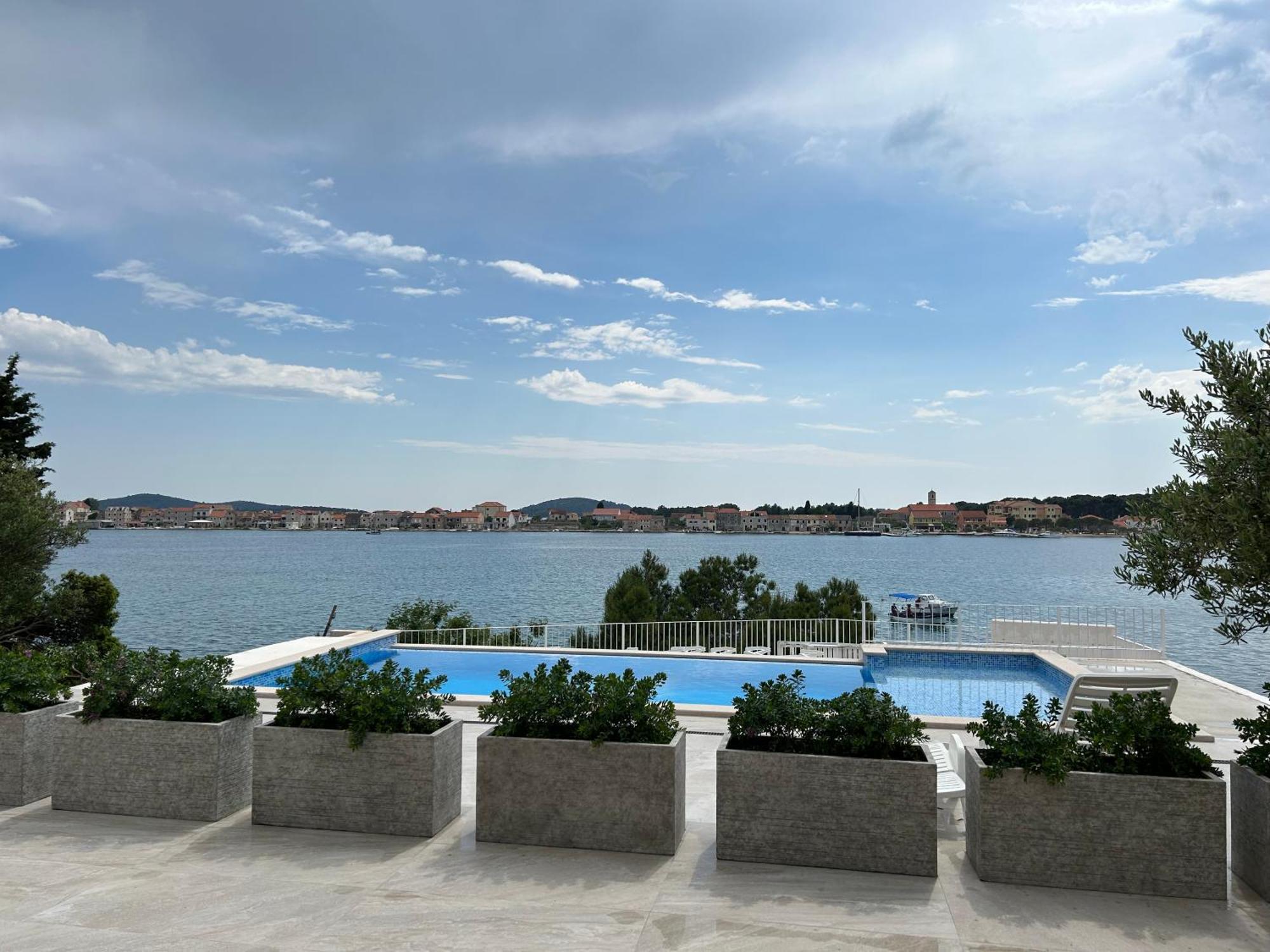 Apartments Juric Brodarica  Exterior foto
